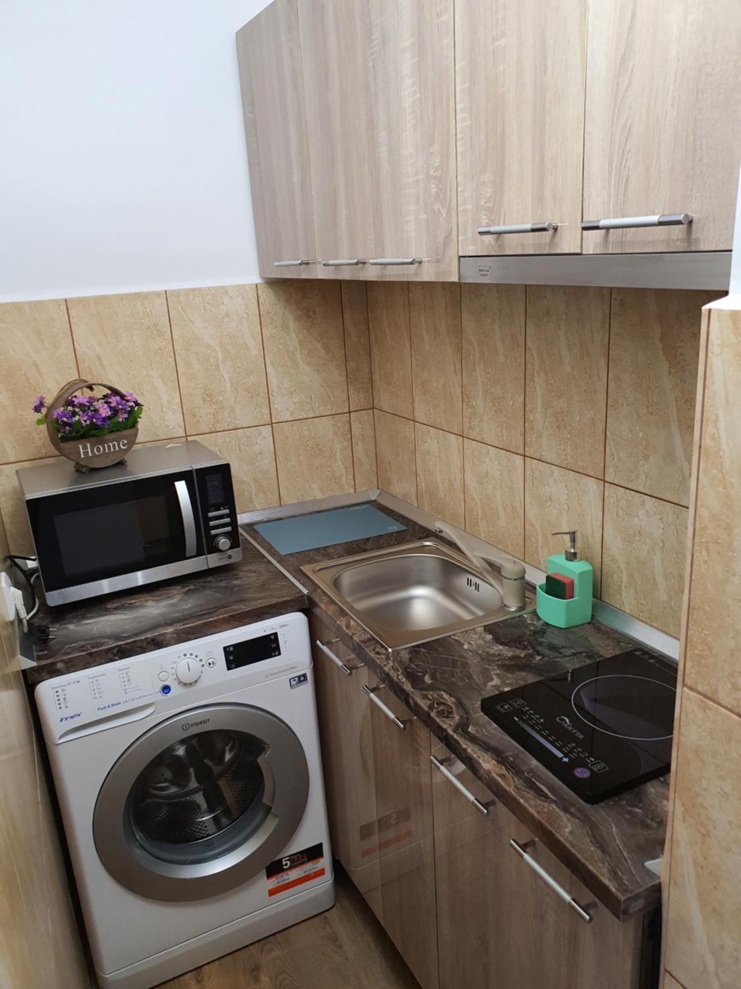 Chic Apartment- Place To Remember Galaţi エクステリア 写真